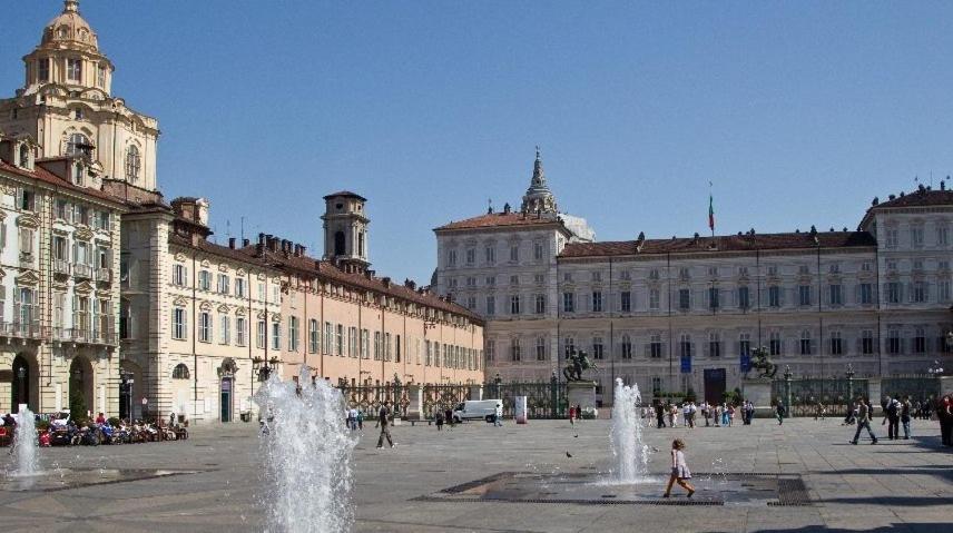 Romano Suite Torino Esterno foto